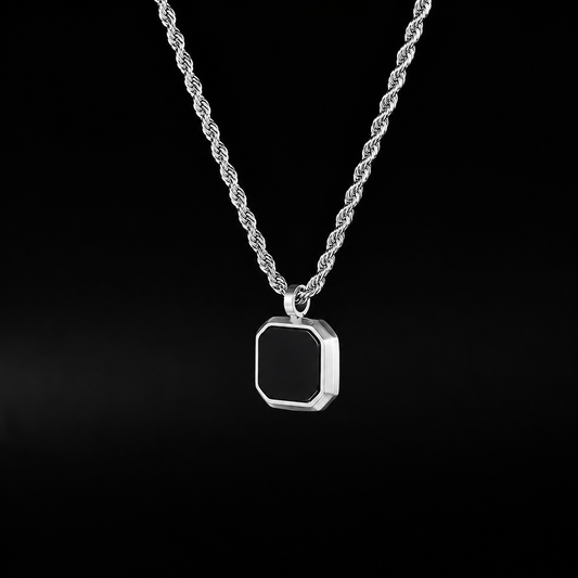 SILVER OYNX PENDENT