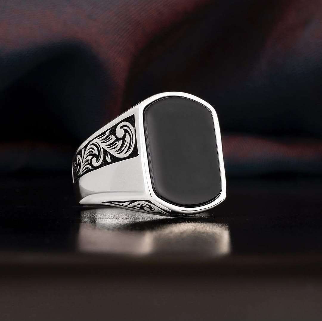 The Grand Signet Turkish ring